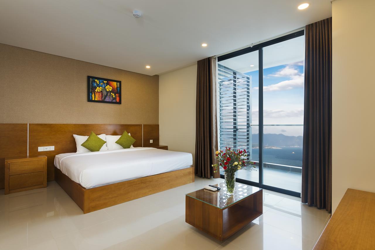 Luxury Holiday Nha Trang Exterior photo